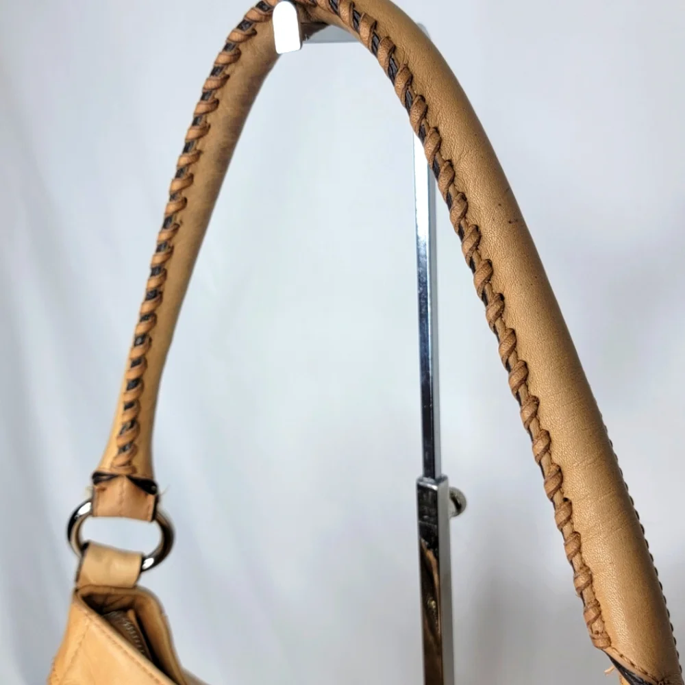 Tan B. Makowsky‎ Leather Satchel P21